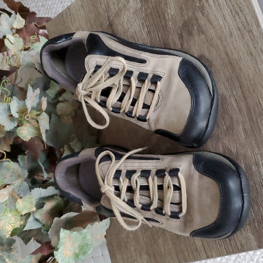 Clark's Springers Shoe